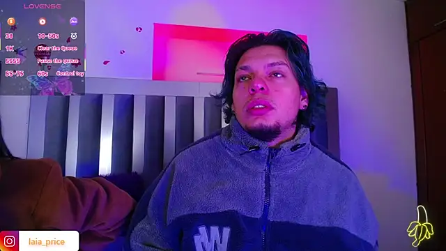 Snapshot of Laia_and_Damian chatting on 10.12.25 Laia and Damian online show from 10.12.25