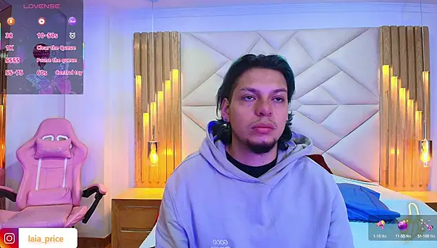 Snapshot of Laia_and_Damian chatting on 10.13.25 Laia and Damian online show from 10.13.25