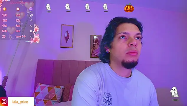 Snapshot of Laia_and_Damian chatting on 10.29.25 Laia and Damian online show from 10.29.25