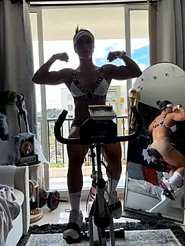 Snapshot of Emily_Foxx01 chatting on 10.28.25 Emily Foxx01 online show from 10.28.25