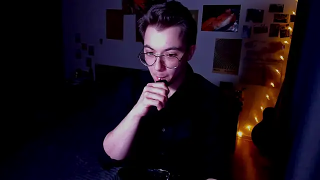 tyler bergg online show from 05.10.26