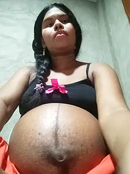 Snapshot of julietta1453 chatting on 02.20.26 julietta1453 online show from 02.20.26