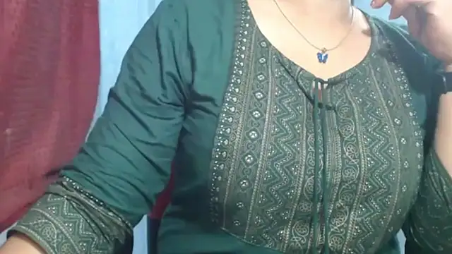 Snapshot of Bangla_sexy_rani chatting on 09.26.25 Bangla sexy rani online show from 09.26.25