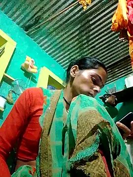 Snapshot of H_seema chatting on 04.12.26 H seema online show from 04.12.26