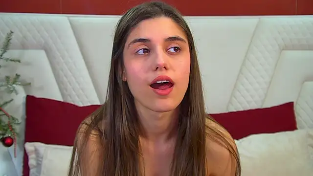 ArianaAllens online show from 12.20.25