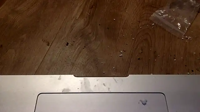 Snapshot of edger4lif3 chatting on 09.18.25 edger4lif3 online show from 09.18.25