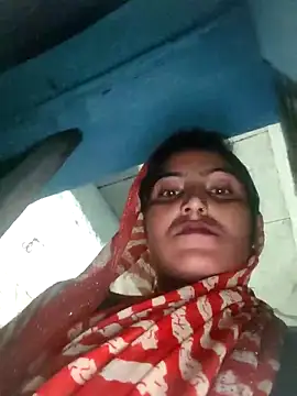 LUCKY cut online show from 10.22.25