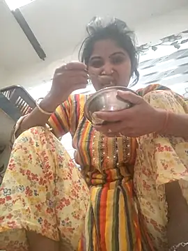 LUCKY cut online show from 02.15.26