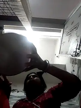 LUCKY cut online show from 03.22.26