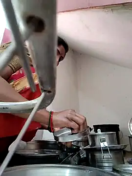 LUCKY cut online show from 03.31.26