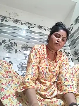 LUCKY cut online show from 04.26.26