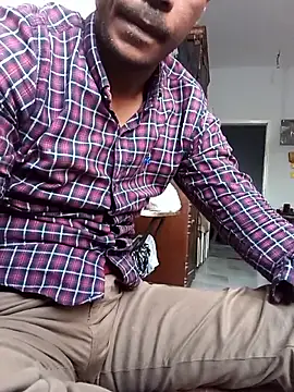 Snapshot of dyuhjib chatting on 04.26.26 dyuhjib online show from 04.26.26
