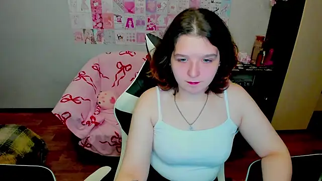 Snapshot of Acid_Kate chatting on 09.15.25 Acid Kate online show from 09.15.25