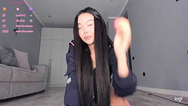 Snapshot of Rem_Esme chatting on 02.22.26 Rem Esme online show from 02.22.26