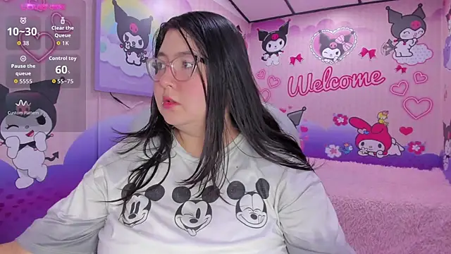 Snapshot of Dulce_meow chatting on 04.25.26 Dulce meow online show from 04.25.26