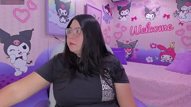 Snapshot of Dulce_meow chatting on 05.19.26 Dulce meow online show from 05.19.26