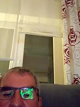 Oldmenhot66 online show from 11.05.25