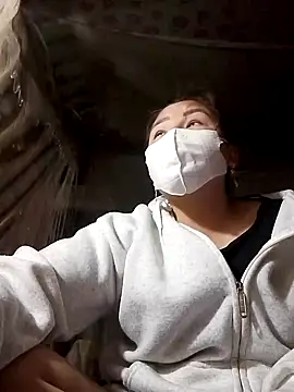 Snapshot of Teena_tiny chatting on 01.14.26 Teena tiny online show from 01.14.26