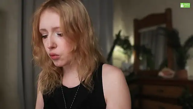 rosy petal online show from 09.18.25