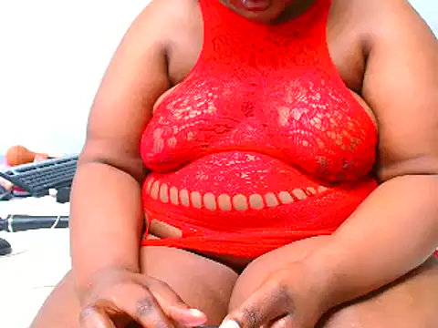 ROYALASS25 online show from 03.17.25