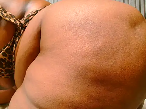 Snapshot of ROYALASS25 chatting on 01.16.26 ROYALASS25 online show from 01.16.26