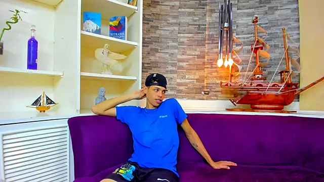 Snapshot of Mycandyfor_You chatting on 09.10.25 Mycandyfor You online show from 09.10.25