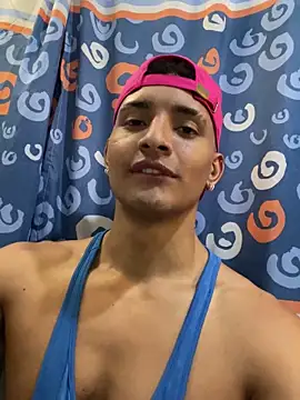 Snapshot of Smith_Fitness chatting on 04.19.26 Smith Fitness online show from 04.19.26