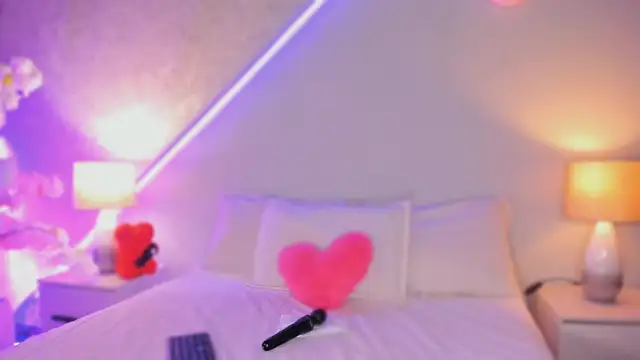 Kishalove  online show from 02.18.26