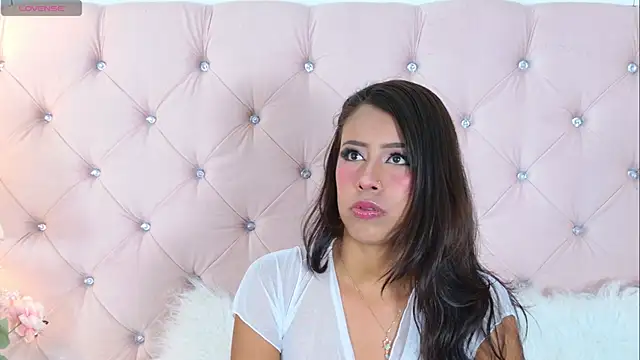 CaterinaRomano online show from 09.26.25