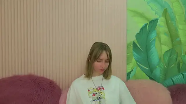 Beverly Gomes online show from 09.13.25