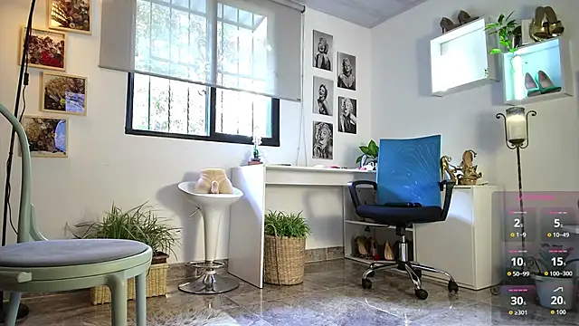 Snapshot of mrs_edha chatting on 09.29.25 mrs edha online show from 09.29.25