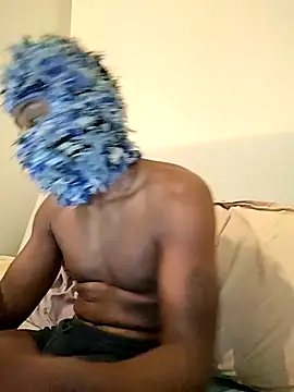 Snapshot of DarkSkinStroker chatting on 01.11.26 DarkSkinStroker online show from 01.11.26