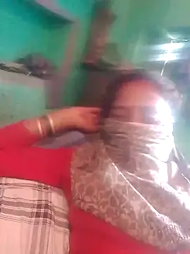 CUTE-004 online show from 10.07.25