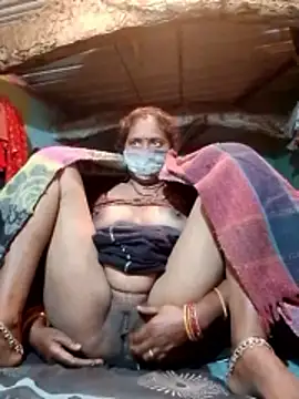 CUTE-004 online show from 12.21.25