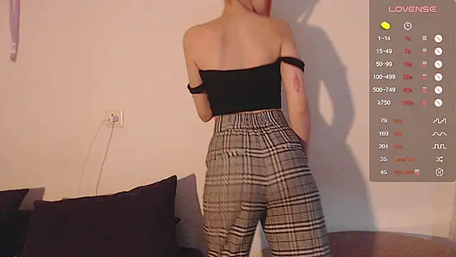 ohmycheryl online show from 10.15.25