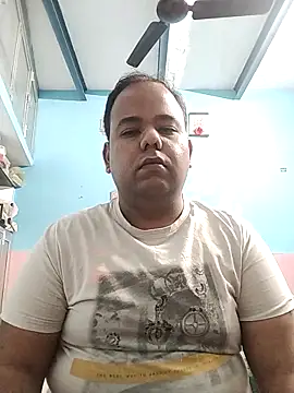 Snapshot of BromidicTrailing chatting on 02.16.26 BromidicTrailing online show from 02.16.26