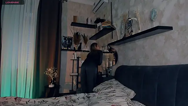 FrancisBivona online show from 12.20.25