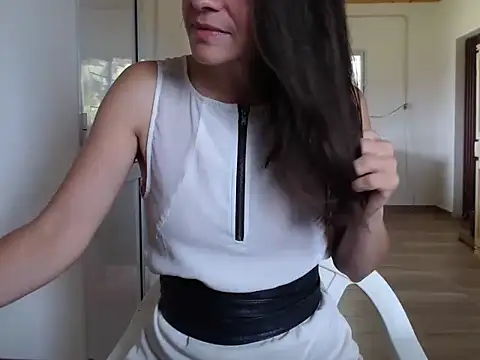 Snapshot of Missforever chatting on 11.14.25 Missforever online show from 11.14.25