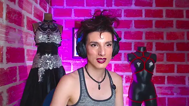Snapshot of Moira-Hot chatting on 04.04.26 Moira-Hot online show from 04.04.26