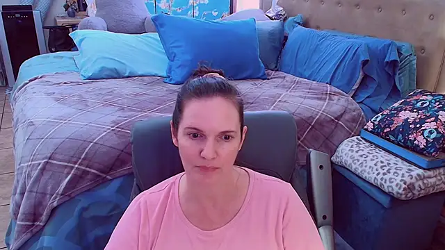 Snapshot of ninajaymes chatting on 02.06.26 ninajaymes online show from 02.06.26