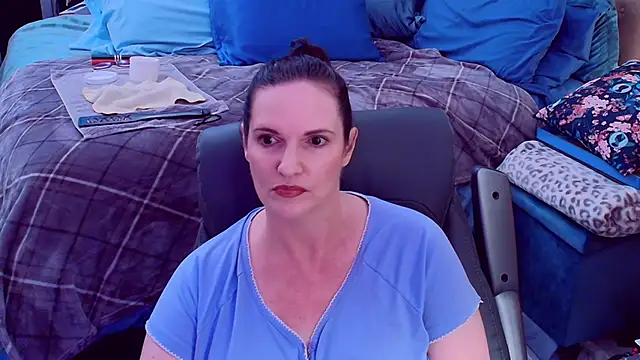 Snapshot of ninajaymes chatting on 07.22.26 ninajaymes online show from 07.22.26