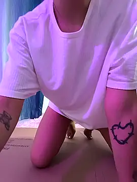 Snapshot of ocxxi_0524 chatting on 02.10.26 ocxxi 0524 online show from 02.10.26