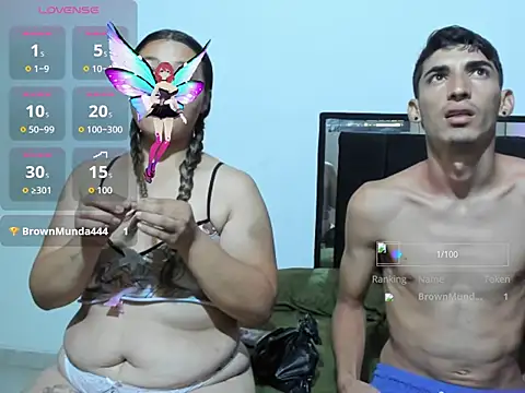 Snapshot of Golosa_hard_sex chatting on 10.13.25 Golosa hard sex online show from 10.13.25