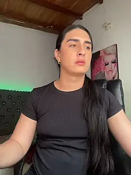 lola diez online show from 05.15.26
