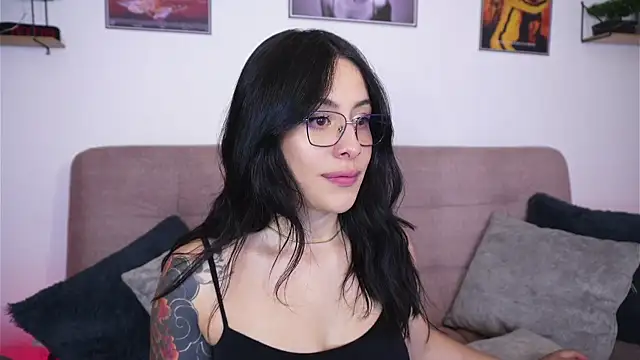 Snapshot of SophiieCumsx chatting on 07.17.26 SophiieCumsx online show from 07.17.26