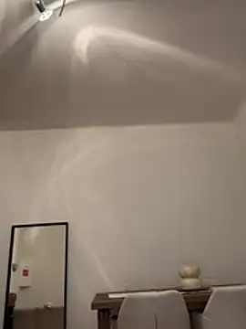 SophiiaStarr online show from 02.11.26