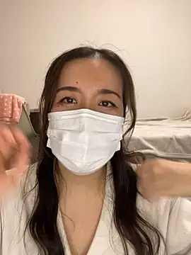 Snapshot of NATSUMI00 chatting on 09.26.25 NATSUMI00 online show from 09.26.25