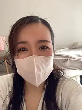 Snapshot of NATSUMI00 chatting on 10.01.25 NATSUMI00 online show from 10.01.25