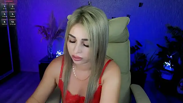 NikkiiStill online show from 07.16.26