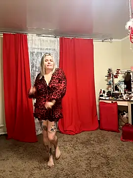 Snapshot of Nayvessa chatting on 11.05.25 Nayvessa online show from 11.05.25